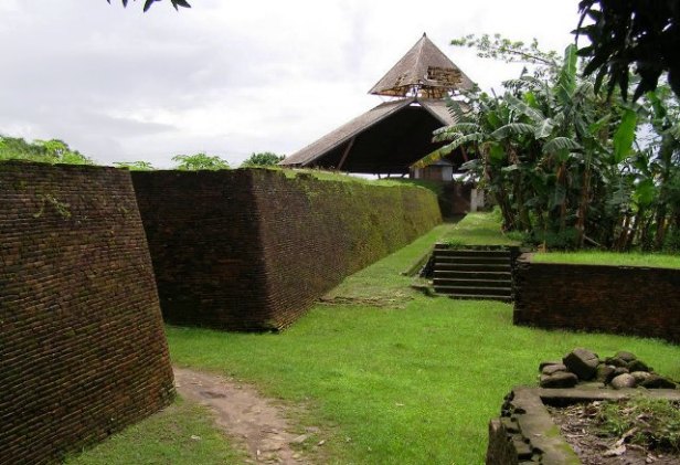 Tempat Wisata di Sulawesi Selatan - Benteng Somba Opu